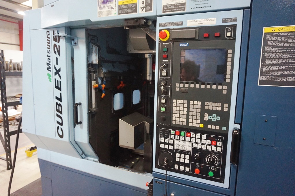 MATSUURA Cubex 25  2008